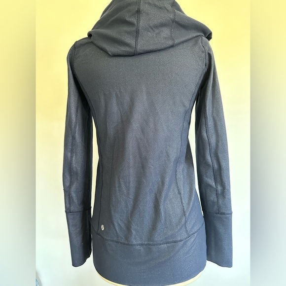 {Lululemon} Stride jacket II - Picture 5 of 6